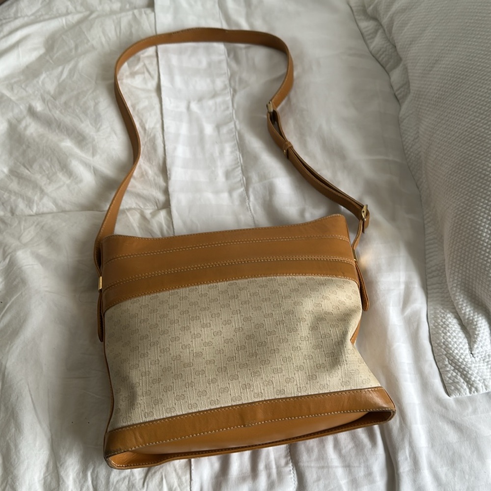 Gucci bag authentic - Picture 2 of 5